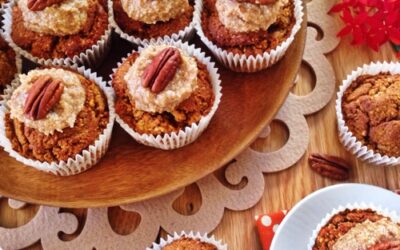Pumpkin Muffins with Maple Cinnamon Cream