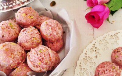 Turkish Delight Macaroons