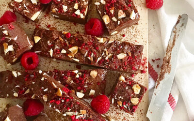 ALMOND COCONUT AND RASPBERRY FUDG